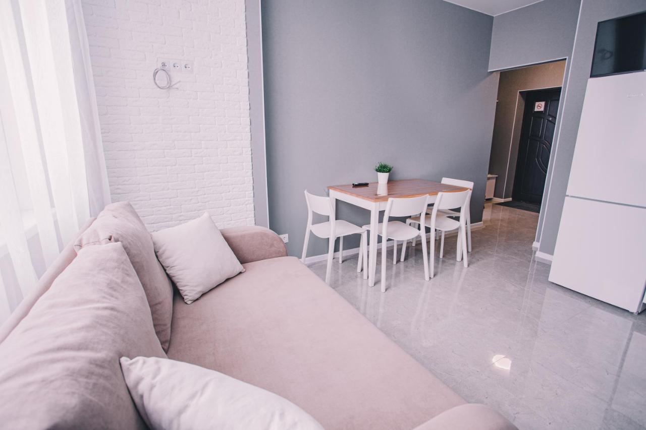 094 Жк Щасливий Нова Та Сучасна Квартира Kyiv Exterior photo